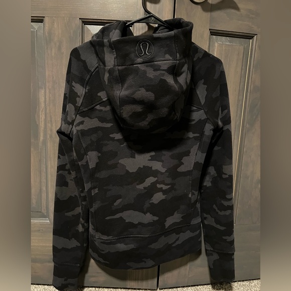 Lululemon Scuba Full Zip - Picture 2 of 2